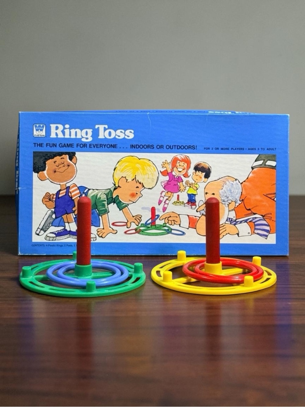1975 WESTERN PUBLISHING COMPANY, INC. Ring Toss Game